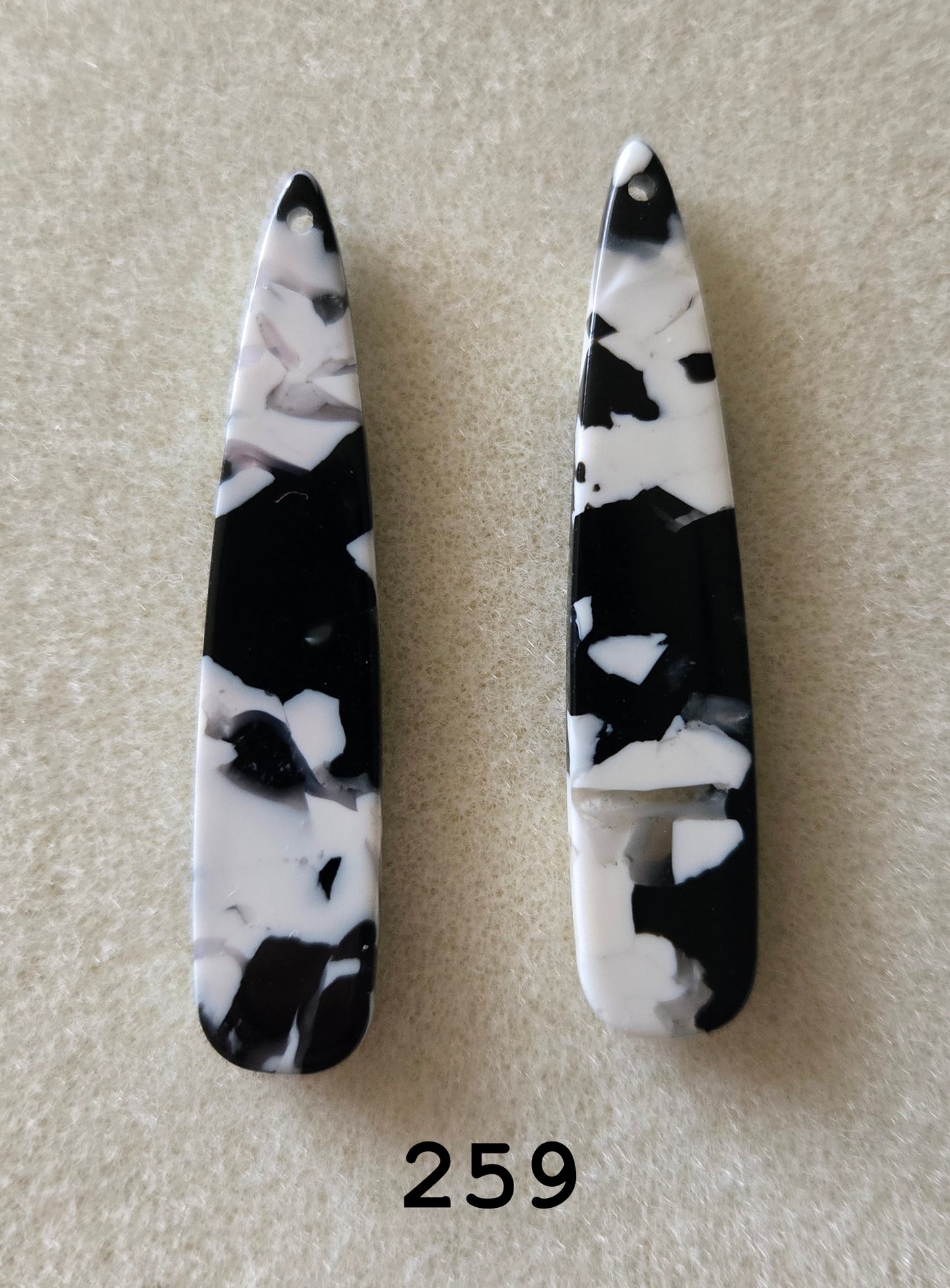 Long Drop Acrylic Centers