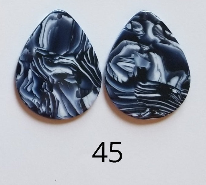 Tear Drop Acrylic Centers