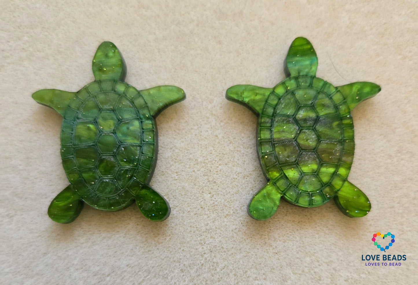Acrylic Turtle Centers