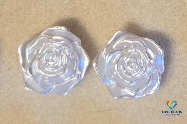 18mm Acrylic Satin Finish Flatback Roses
